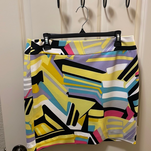 Nine West Dresses & Skirts - A Beautiful Nine West Skirt!